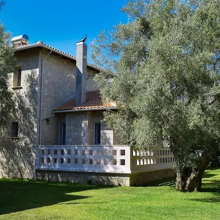 Villa *drosia*/5' From Town & Sea/mountain View *