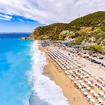 *drosia*/5' From Town & Sea/mountain View Vila *