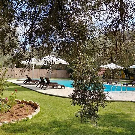 *drosia*/5' From Town & Sea/mountain View * Frínion